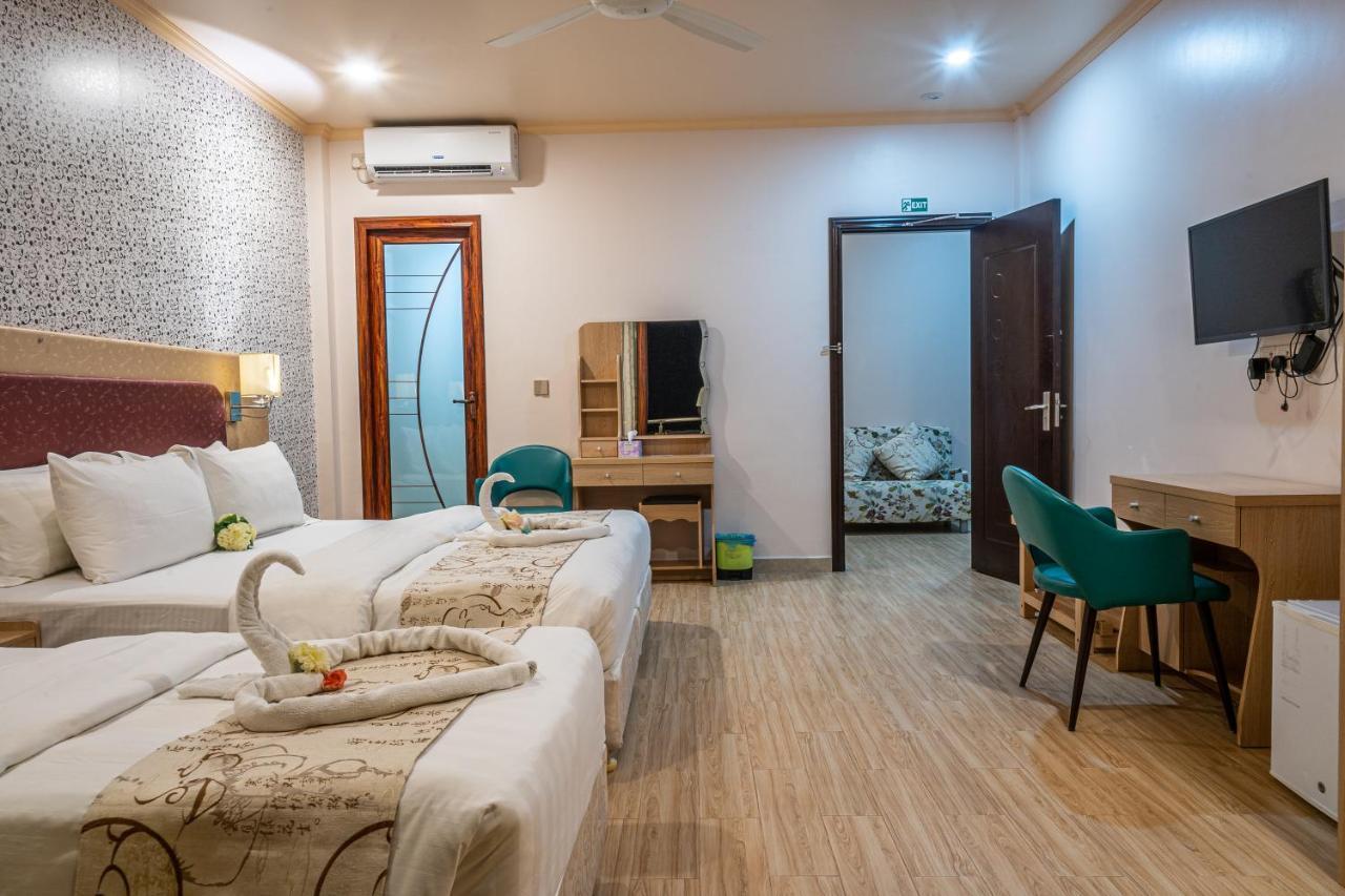 Sunrise Beach Maafushi Exterior photo