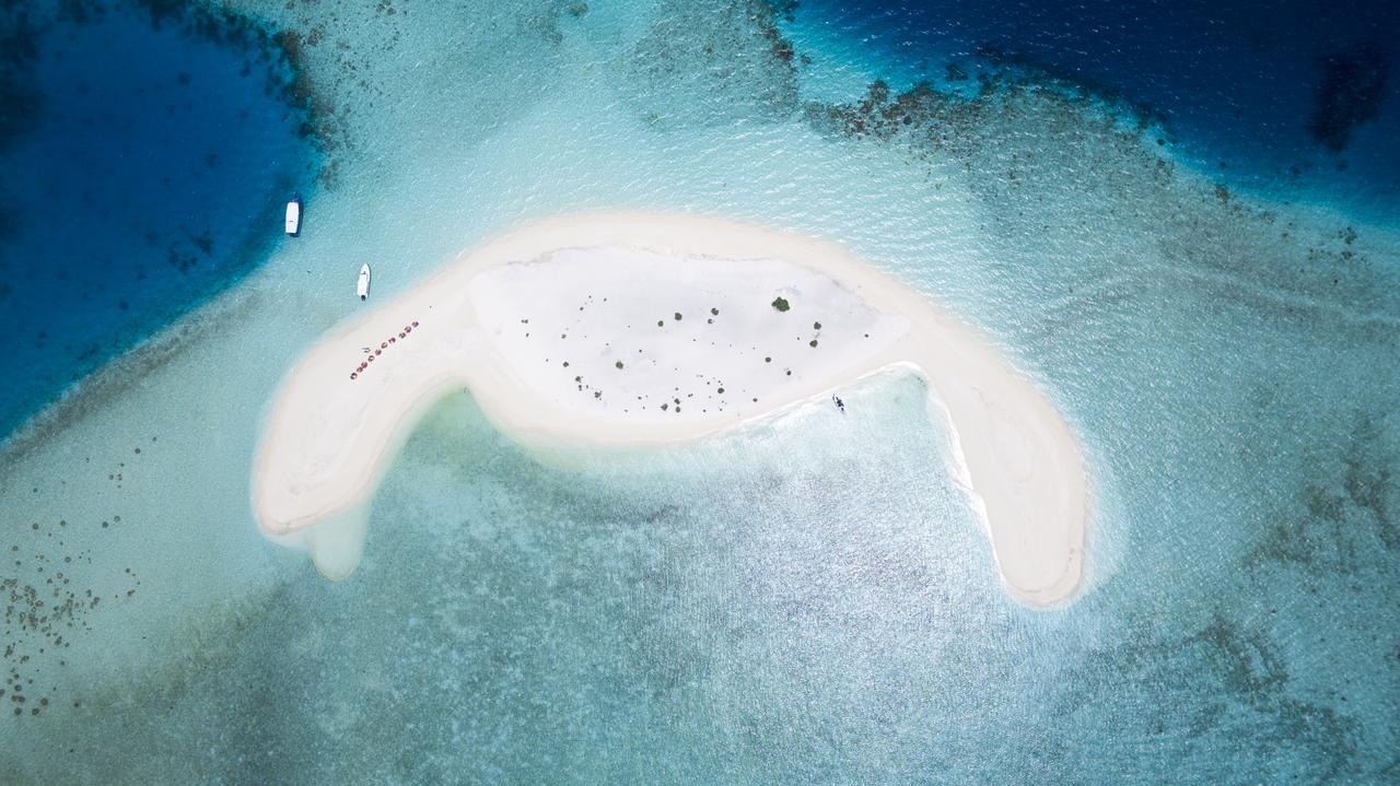 Sunrise Beach Maafushi Exterior photo